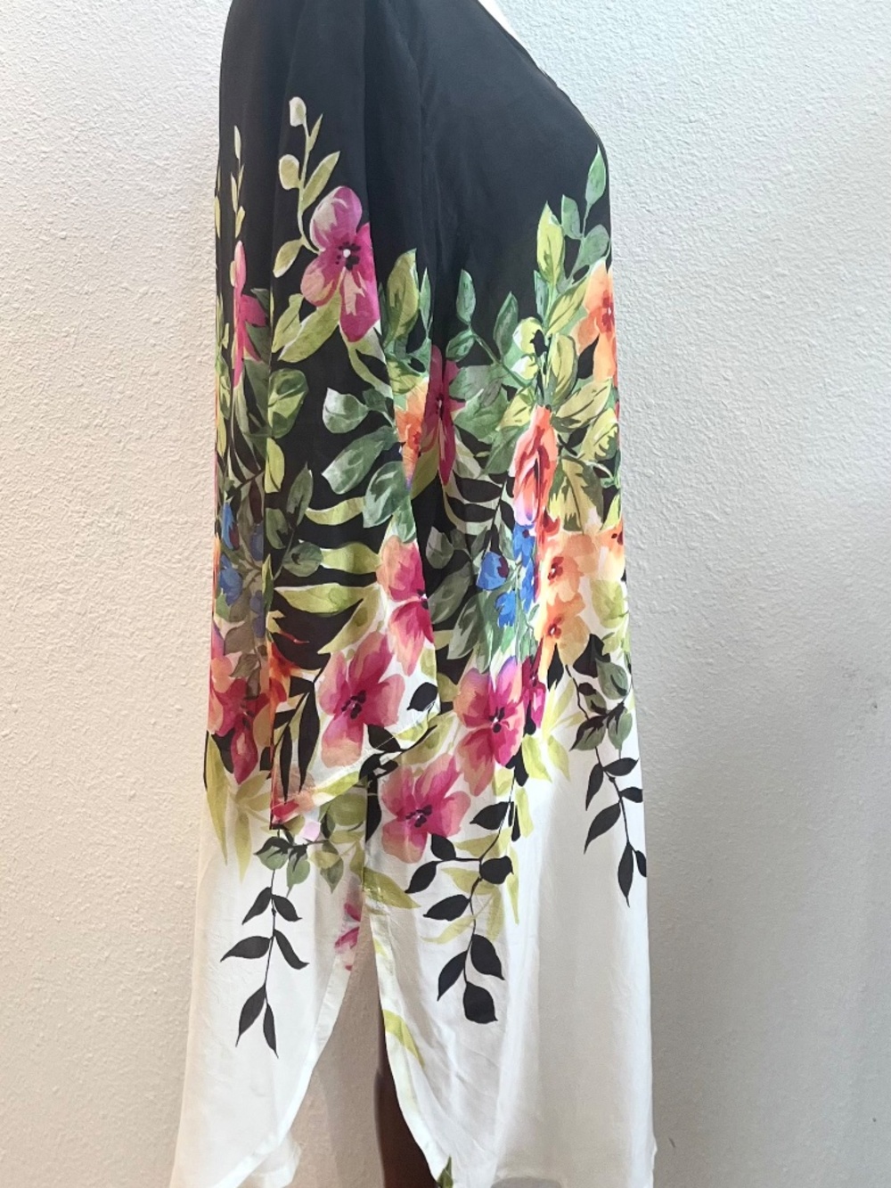 Johnny Was Women's Betty Top or Dress, Size 1X, NWT, Rayon - Picture 7 of 7